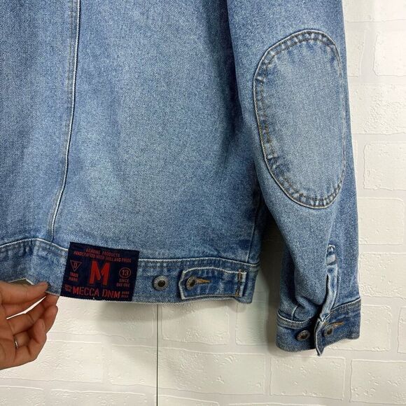 Vintage Mecca Women’s Jean Jacket Fits like a Medium - Picture 10 of 14